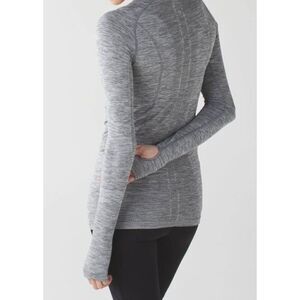 LULULEMON ATHLETICA Swiftly Tech Long Sleeve Crew In Heathered Slate Size 2